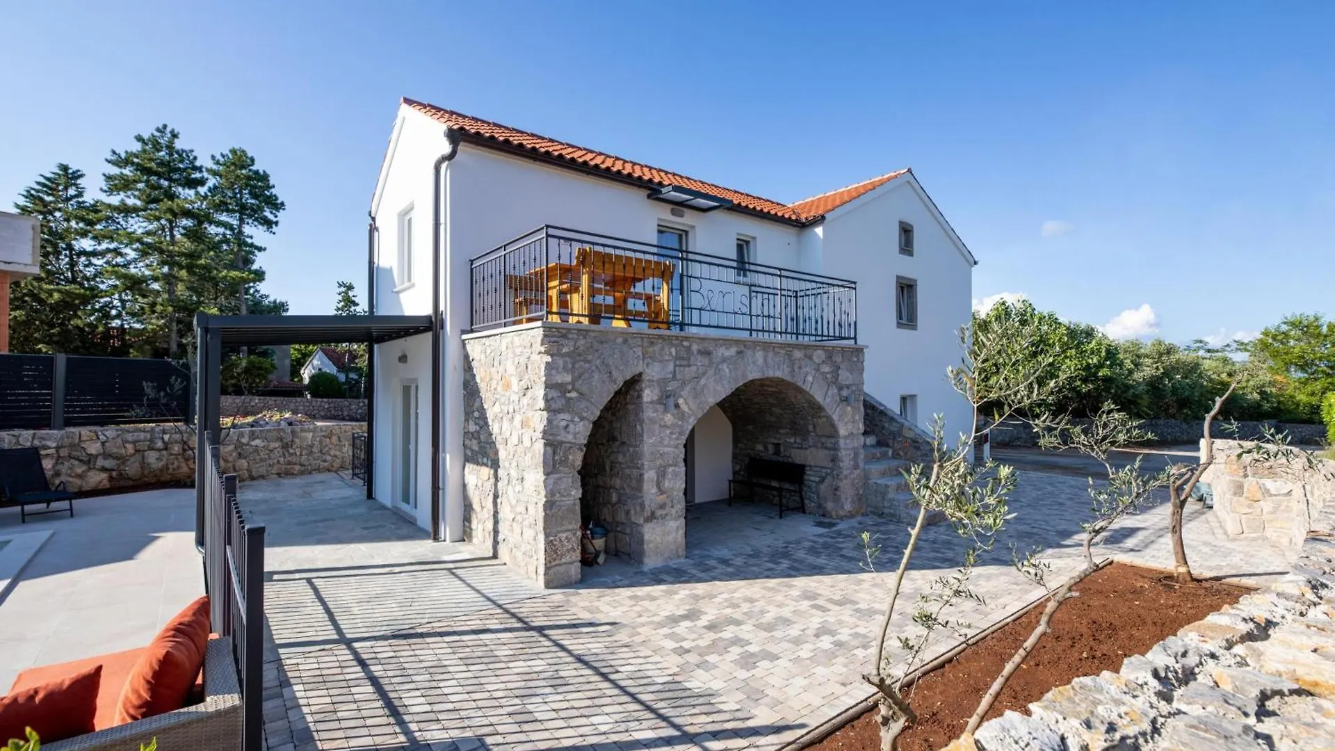 Villa Isabela Lakmartin